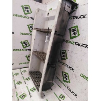 Recambio de peldaño izquierdo para renault magnum 4xx.18/4xx.26 02  12.0 diesel referencia OEM IAM   