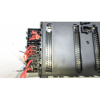 Recambio de caja reles / fusibles para daf serie xf105.xxx 12.9 diesel referencia OEM IAM 1674870  