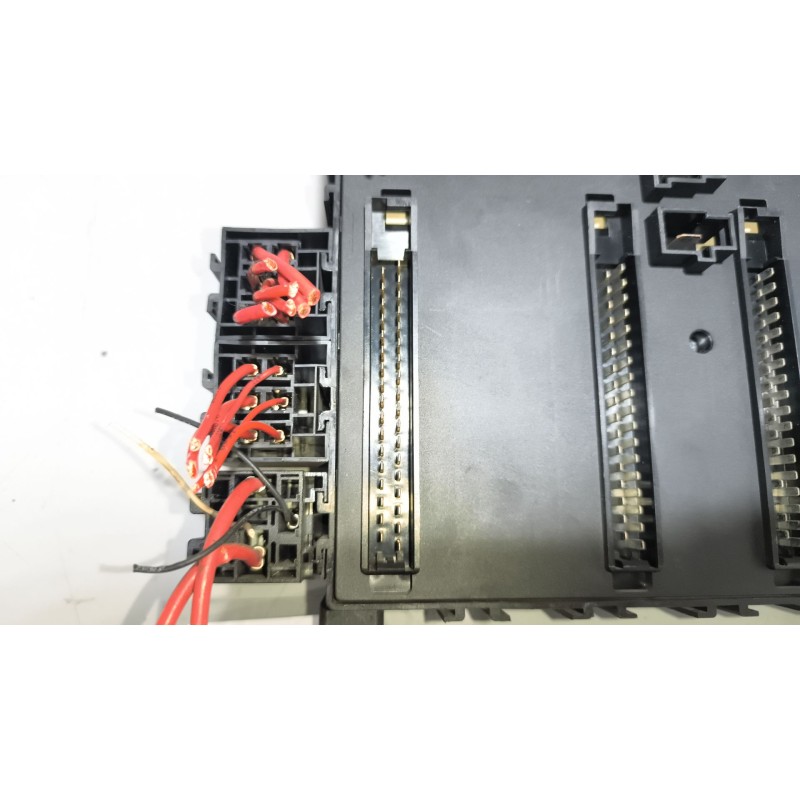 Recambio de caja reles / fusibles para daf serie xf105.460 12.9 diesel referencia OEM IAM 1674870 - Blanco 7