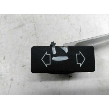 Recambio de mando elevalunas delantero izquierdo para peugeot 205 berlina 1.8 d generation referencia OEM IAM   