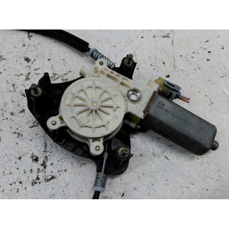 Recambio de mando elevalunas delantero derecho para renault clio ii fase ii (b/cb0) authentique referencia OEM IAM 8200060046 - Negro 2