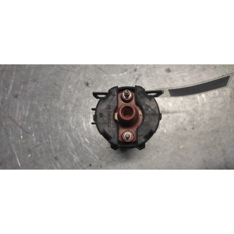 Recambio de bobina encendido para ford sierra berlina 2.0 (ohc) referencia OEM IAM 79BB12024AA 0221122031 BOSCH 2