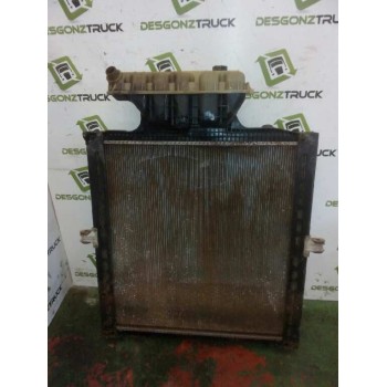 RADIADOR AGUA 81061006658 81061016477 
