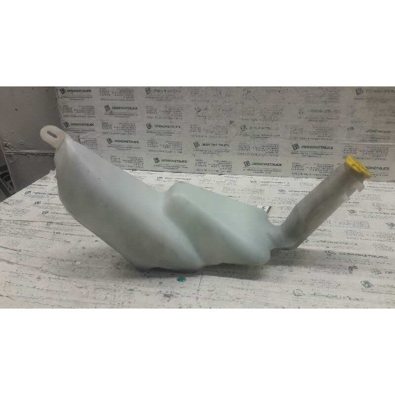 Recambio de deposito limpia para opel zafira a referencia OEM IAM - Blanco 2