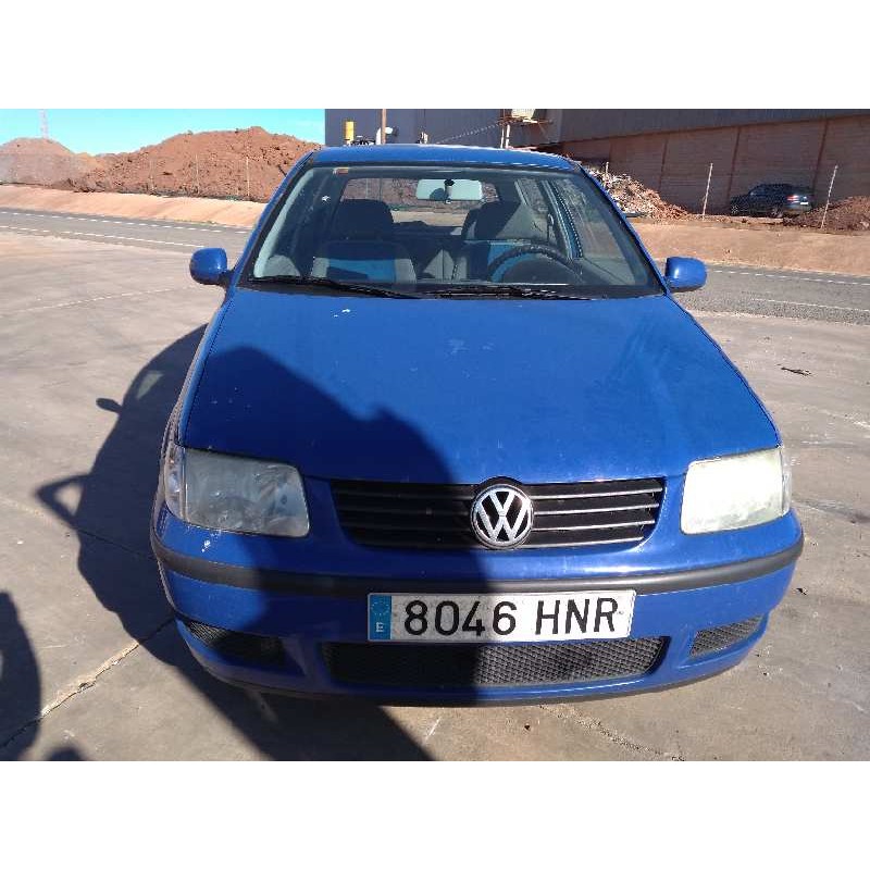 VOLKSWAGEN POLO BERLINA (6N2)