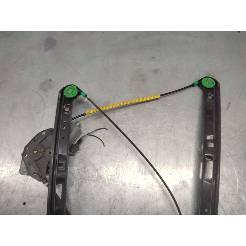 Recambio de elevalunas delantero izquierdo para bmw serie 3 berlina (e46) 318d referencia OEM IAM 676283620630 - Negro 2