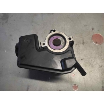 Recambio de bomba direccion para peugeot 206 berlina 1.4 referencia OEM IAM 96531411580  