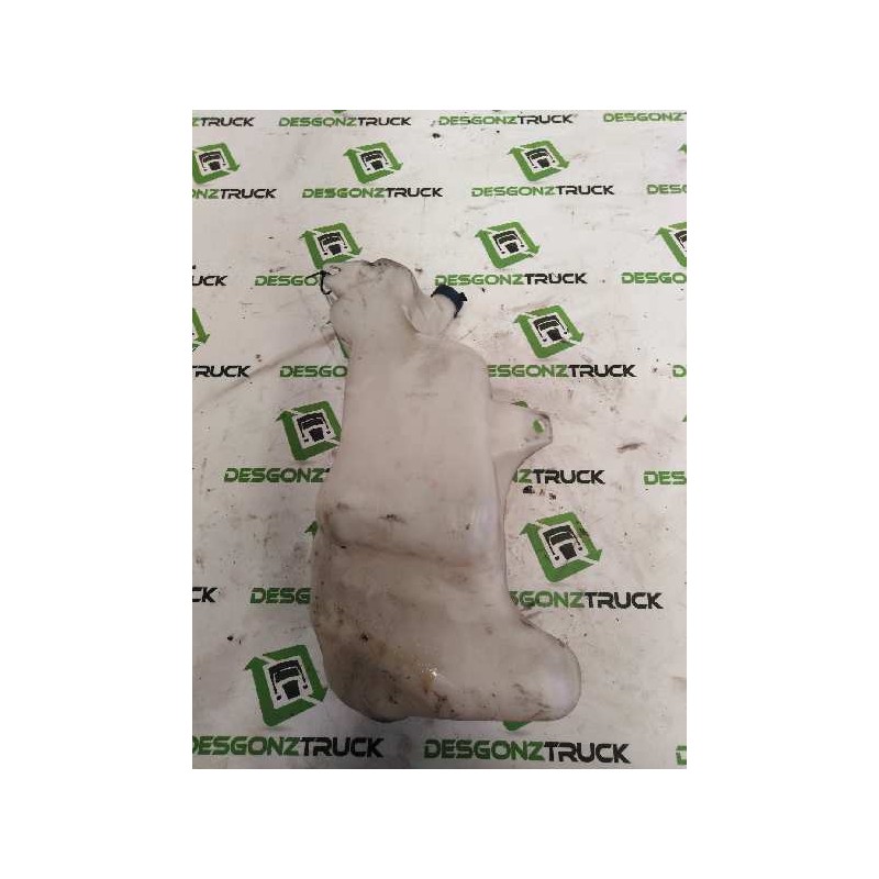 Recambio de deposito limpia para iveco daily caja cerrada (2006 =>) referencia OEM IAM - Blanco 2
