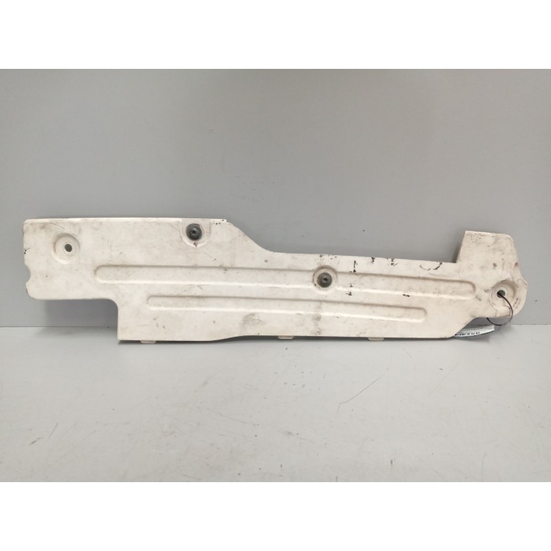 Recambio de molduras delanteras para volvo fm xxx 9.4 diesel (2006 - 2013) 9364 300 referencia OEM IAM 20507020  
