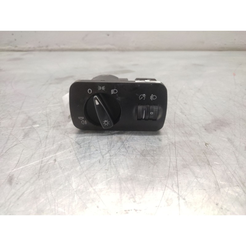 Recambio de mando luces para seat cordoba berlina (6k2) stella referencia OEM IAM   