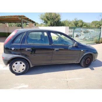 opel corsa c del año 2001