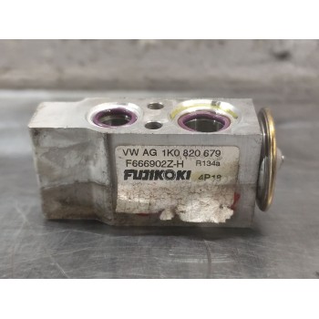 Recambio de valvula expansion para volkswagen touran (1t3) 1.6 tdi referencia OEM IAM 1K0820679  