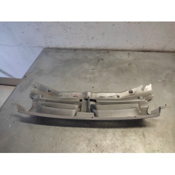 Recambio de rejilla delantera central para citroën berlingo 1.9 d leader referencia OEM IAM   