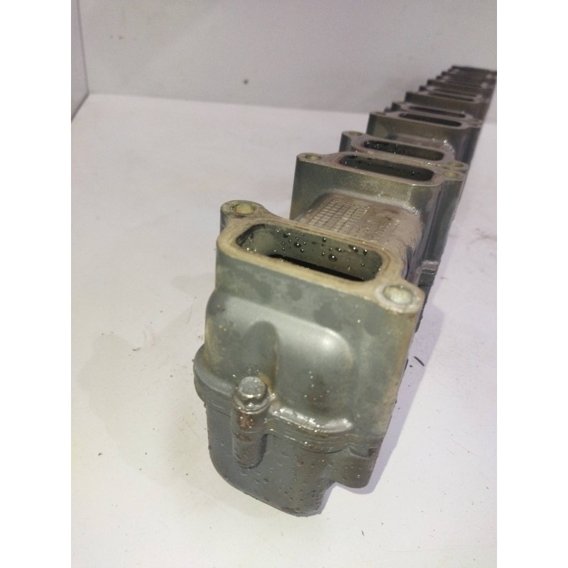 Recambio de colector admision para scania serie p/g/r (l-clase) fsa r450 (4x2) largo cr 19 a referencia OEM IAM 1530132 - Blanco 5