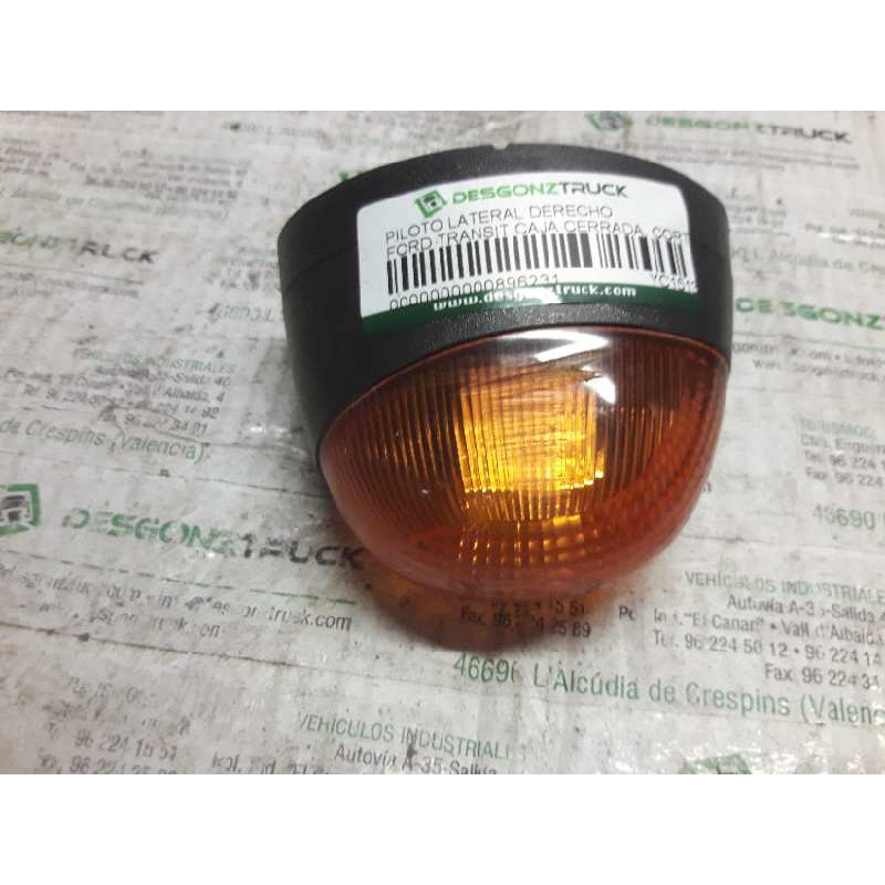 Recambio de piloto lateral derecho para ford transit caja cerrada, corta (fy) (2000 =>) ft 330 2.4 referencia OEM IAM YC1513B376 - Blanco