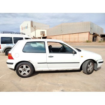 volkswagen golf iv berlina (1j1) del año 1998