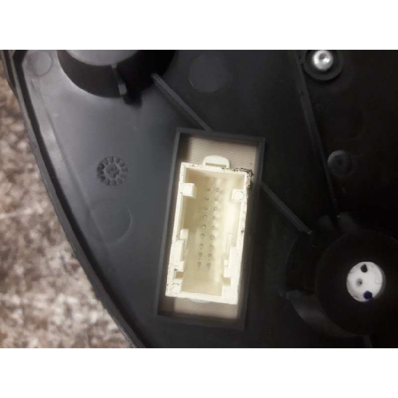 Recambio de cuadro instrumentos para citroën berlingo cuadro sx referencia OEM IAM 9678852980 503001316701 18 PINS 4