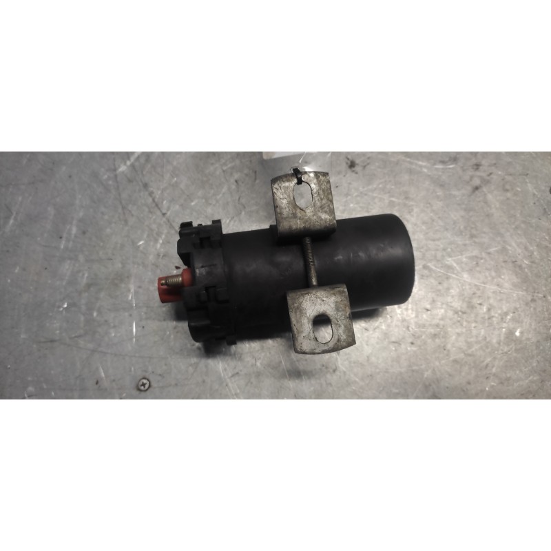 Recambio de bobina encendido para ford sierra berlina 2.0 (ohc) referencia OEM IAM 79BB12024AA 0221122031 BOSCH 3