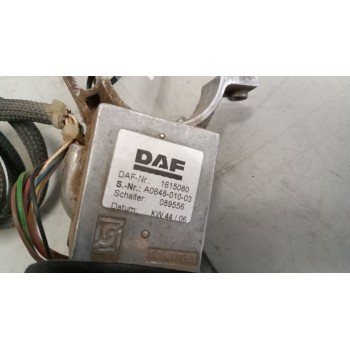 Recambio de mando intermitentes para daf serie xf105.xxx 12.9 diesel referencia OEM IAM 1615080  