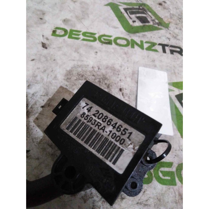 Recambio de mando intarder para renault magnum ab 2005 cabina adel.tractor semirr. 4x2 4xx.18 gran espacio referencia OEM IAM 74 - Blanco 2