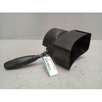 Recambio de mando limpia para riocar march 07 referencia OEM IAM 2816739051  