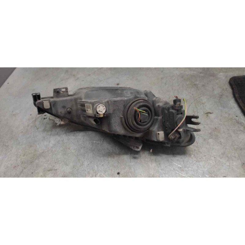 Recambio de faro izquierdo para peugeot 206 berlina xt referencia OEM IAM - Rojo 2