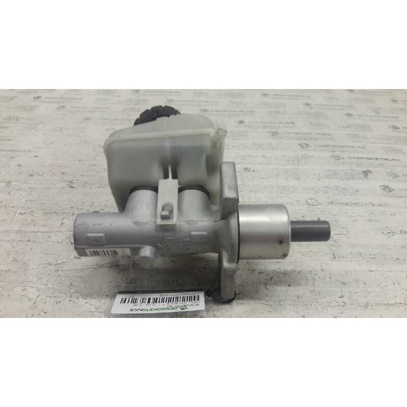 Recambio de bomba freno para opel zafira a referencia OEM IAM 5571 - Blanco 3