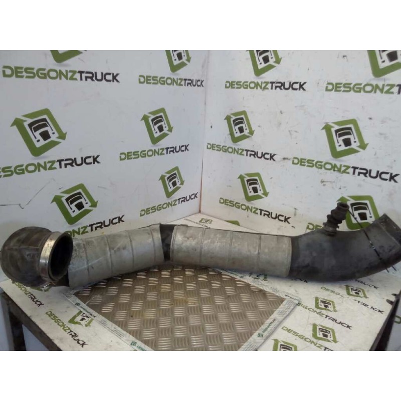 Recambio de tubo admision para volvo fh 440 12.8 diesel referencia OEM IAM 20551487 - Amarillo 3
