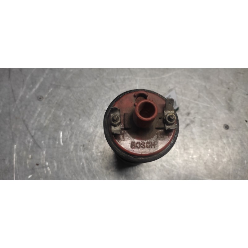 Recambio de bobina encendido para peugeot 205 berlina 1.4 referencia OEM IAM 0221122317 BOSCH 2