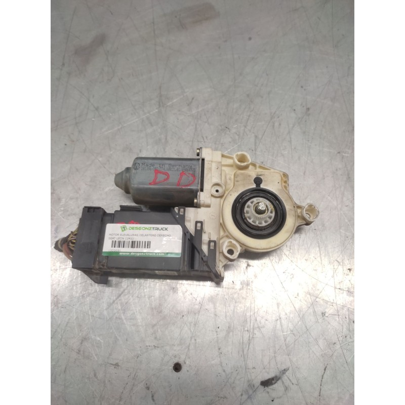 Recambio de motor elevalunas delantero derecho para seat leon (1m1) 1.9 tdi referencia OEM IAM   