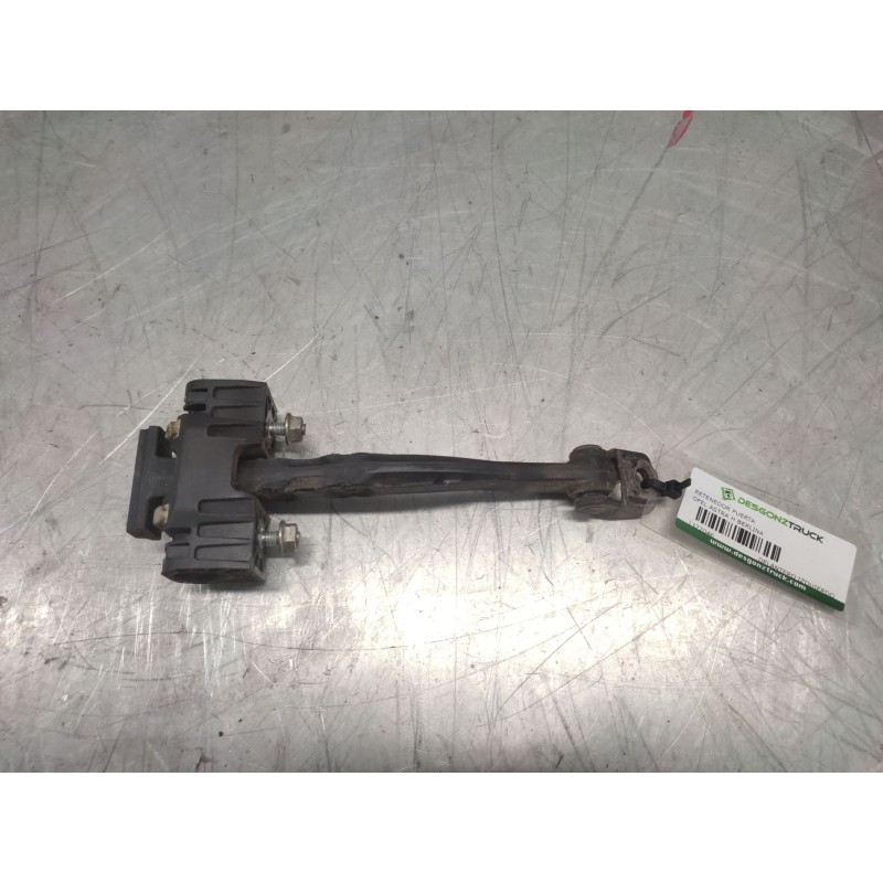 Recambio de retenedor puerta para opel astra h berlina 1.7 16v cdti referencia OEM IAM DELANTEROIZQUIERDO  