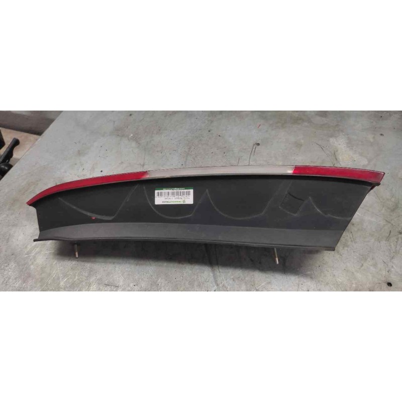 Recambio de piloto trasero derecho para ford focus c-max (cap) ambiente (d) referencia OEM IAM - Negro 2