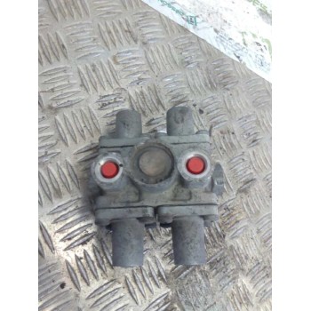 Recambio de valvula aire para nissan trucks atleon tk 3.95 referencia OEM IAM 9347021100 VALVULA CUADRUPLE 