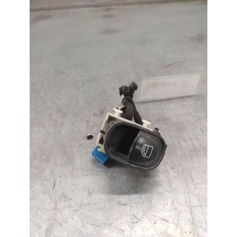 Recambio de mando elevalunas delantero derecho para mercedes-benz clase c (w203) berlina 200 compressor (203.042) referencia OEM - Negro