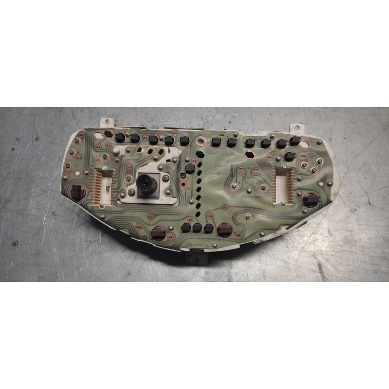Recambio de cuadro instrumentos para mitsubishi carisma berina 5 (da0) referencia OEM IAM MR270100 3