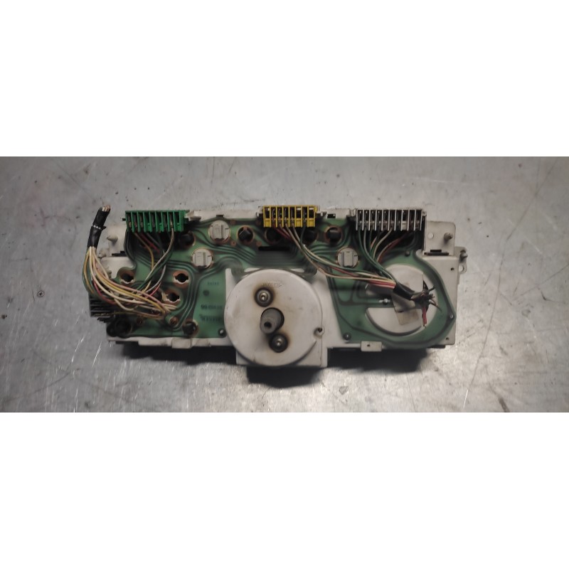 Recambio de cuadro instrumentos para peugeot 205 berlina 1.8 diesel referencia OEM IAM 9628305480 3