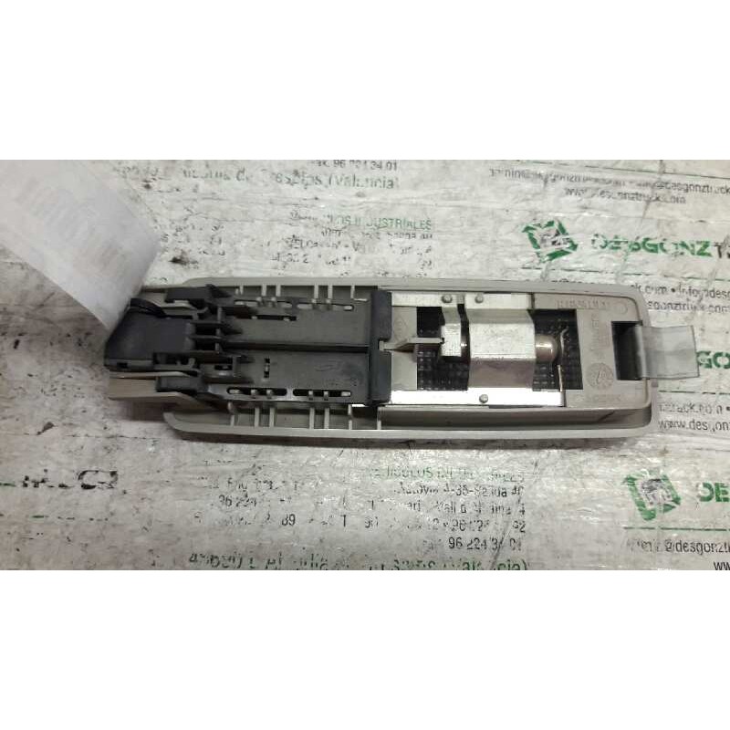 Recambio de luz interior para renault espace iv (jk0) dynamique referencia OEM IAM 8200360559 TRAS. DCHA. 8200023775 - Azul 2