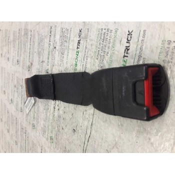 Recambio de anclaje asiento trasero para opel frontera a arizona referencia OEM IAM 91142090 IZQUIERDA 
