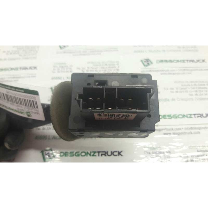 Recambio de mando limpia para peugeot partner (s1) combispace referencia OEM IAM 96049597ZL - Blanco 2
