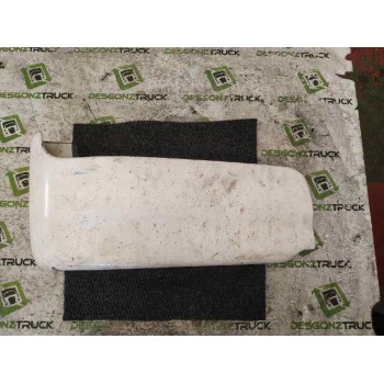 PUNTERA PARAGOLPES DELANTERA DERECHA 81416100228 