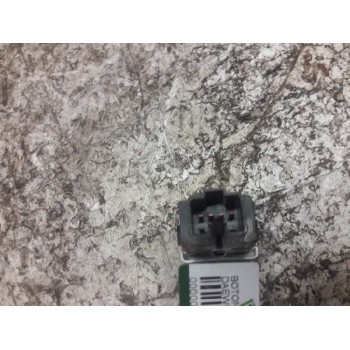Recambio de boton antiniebla para daewoo nubira berlina se (1999) referencia OEM IAM 864W0140 5 PINS 