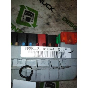 Recambio de caja reles / fusibles para iveco daily pr einzelkabine 70 c... radstand 3450 referencia OEM IAM 69501171  