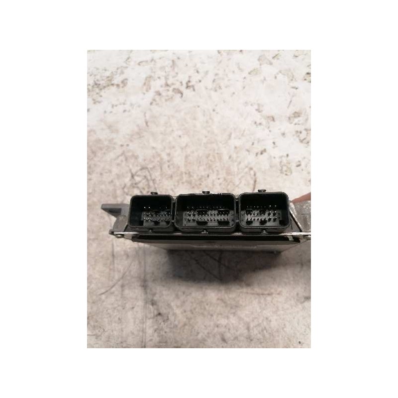 Recambio de centralita motor uce para citroën c2 x referencia OEM IAM 9645989480 9646570280 - Verde 2