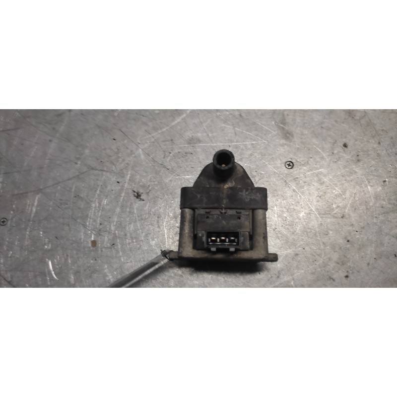 Recambio de bobina encendido para volkswagen golf iii berlina (1h1) 1.4 referencia OEM IAM 6N0905104 3 PINS 2