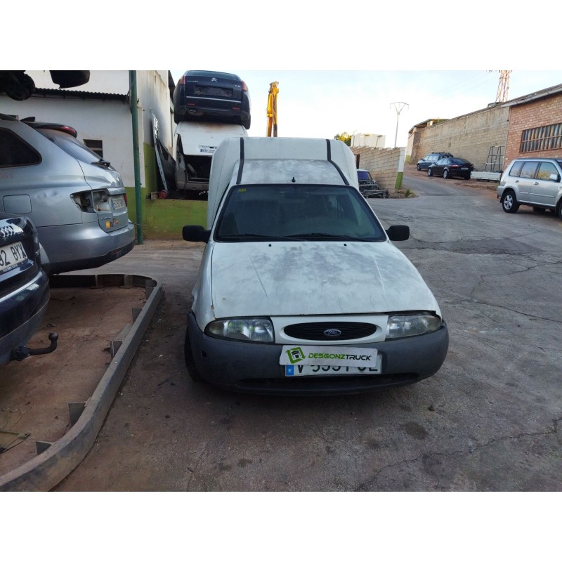 ford fiesta courier (dx) del año 1999