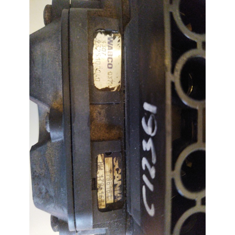 Recambio de valvula aire adicional para scania serie p/g/r (l-clase) 11.7 diesel referencia OEM IAM 1796161 9325100040 VALVULA S - Blanco 2