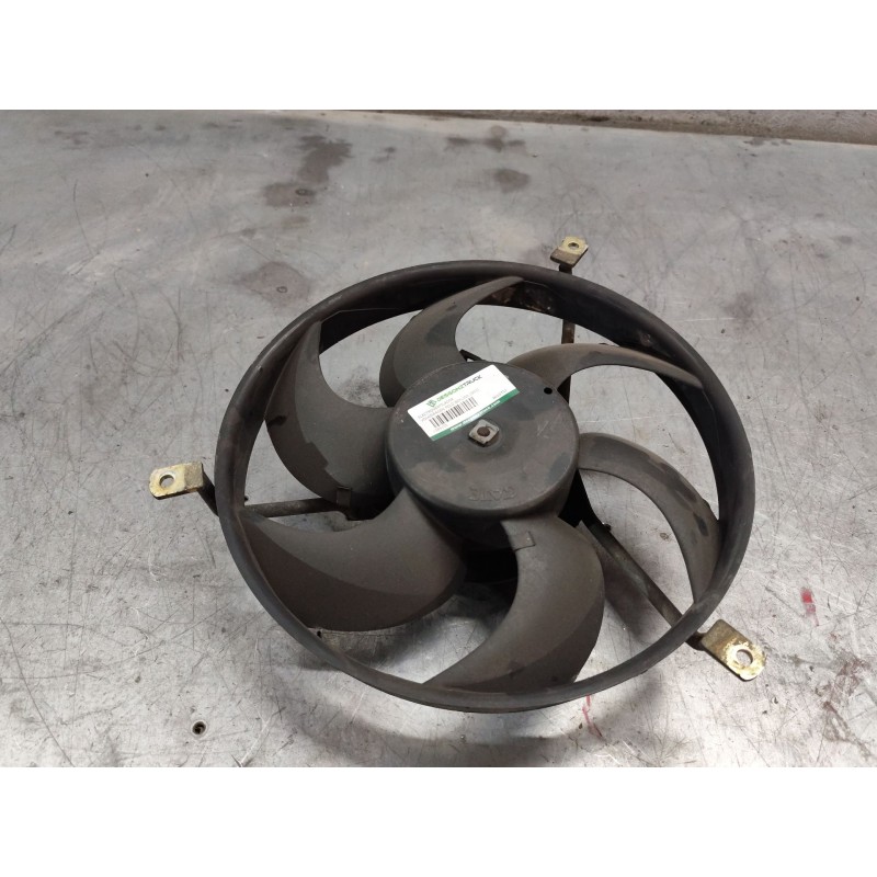 Recambio de electroventilador para volkswagen polo berlina (6n1) básico referencia OEM IAM 9010753  