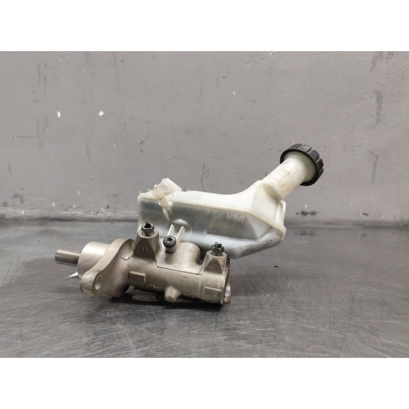 Recambio de bomba freno para renault clio iii authentique referencia OEM IAM 8200129956 - Negro 3