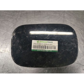 TAPA EXTERIOR COMBUSTIBLE 