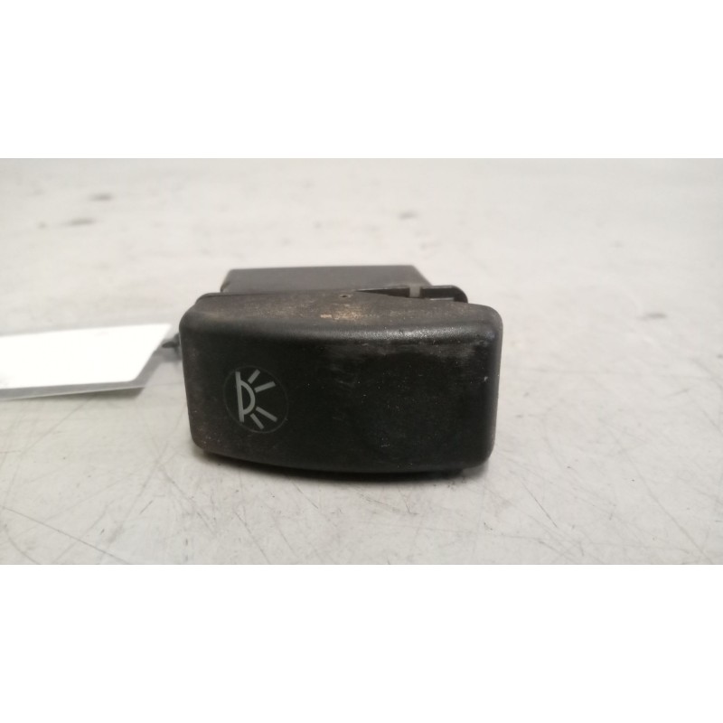 Recambio de interruptor para daf serie xf105.xxx 12.9 diesel referencia OEM IAM 1435592  